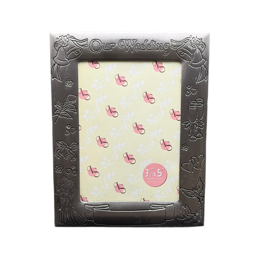 Personalized Wedding Photo Frame – Engraved “Our Wedding” Picture Frame 3.5x5 | Engraved Gifts Canada & Personalized Keepsakes