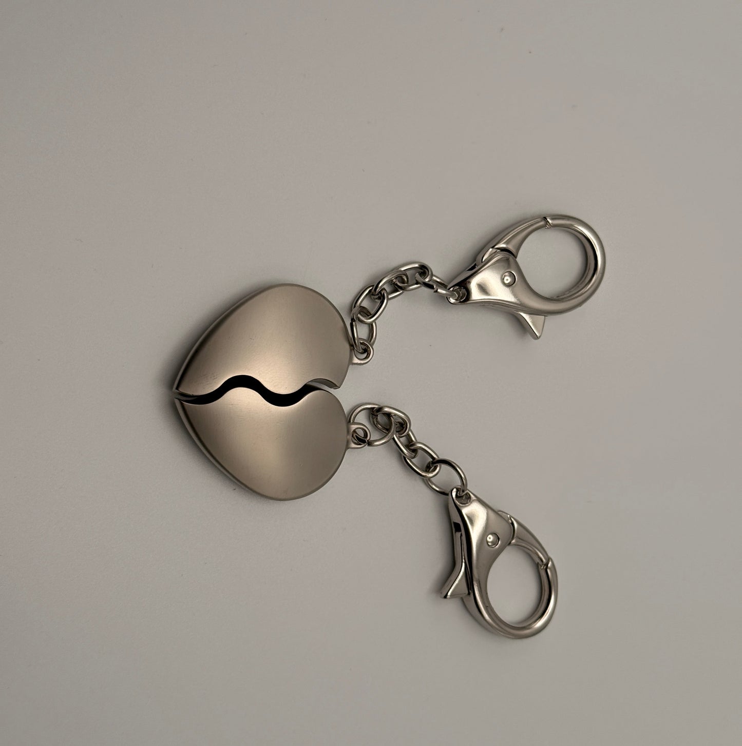 Personalized Magnetic Split Heart Couple Keychain – Engraved His & Hers Keychain Set