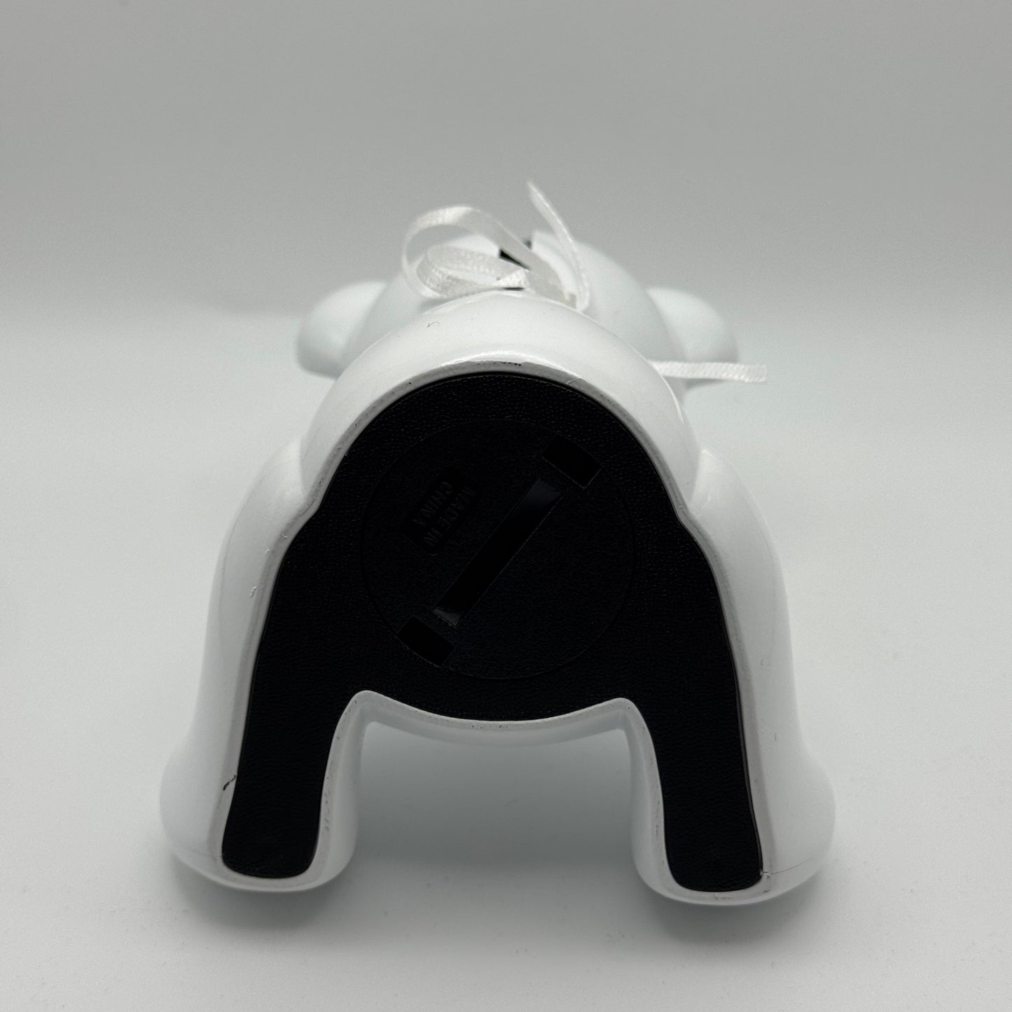 Engraved Teddy Bear Piggy Bank – Personalized White Ceramic Money Box with Heart Pendant for Baby Showers, Birthdays & Keepsakes