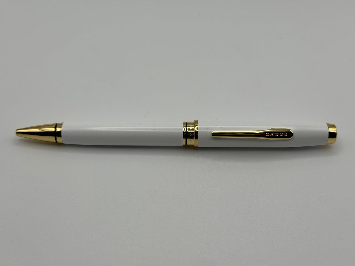 Engraved Cross Pen – Coventry Pearl White | Personalized Gifts Canada Toronto, Vancouver & More