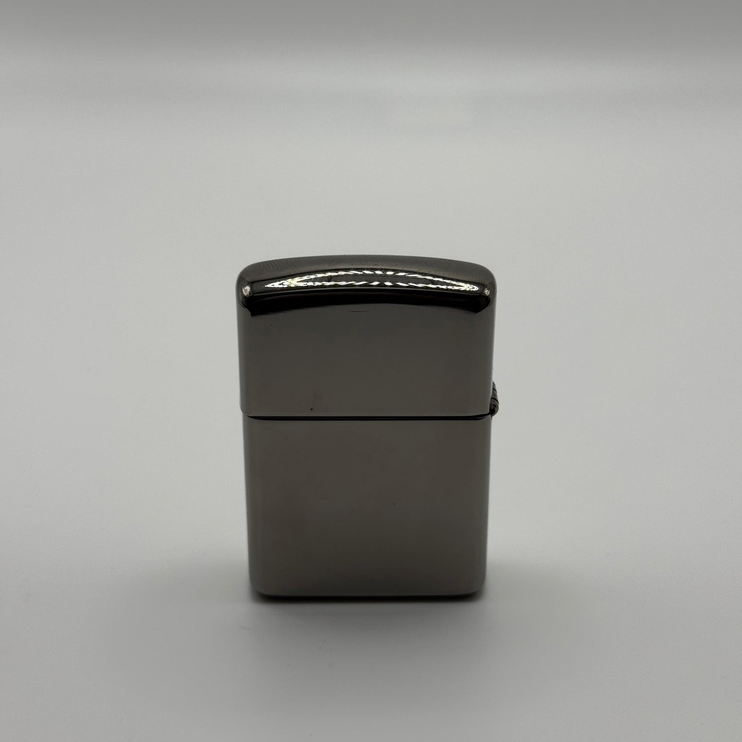 Zippo skull engraved