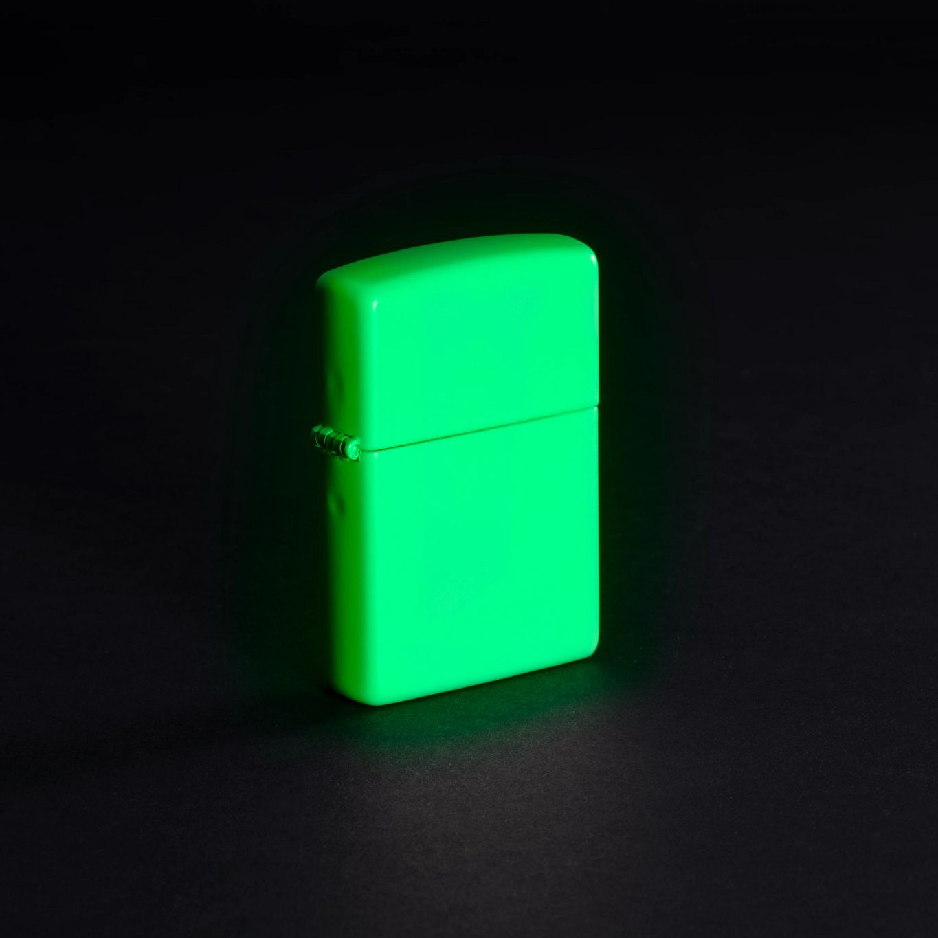 Personalized Zippo Lighter – Glow-in-the-Dark White Zippo | Engraved Gifts Toronto, Mississauga, Alberta, Winnipeg & Canada | Custom Zippo Lighter