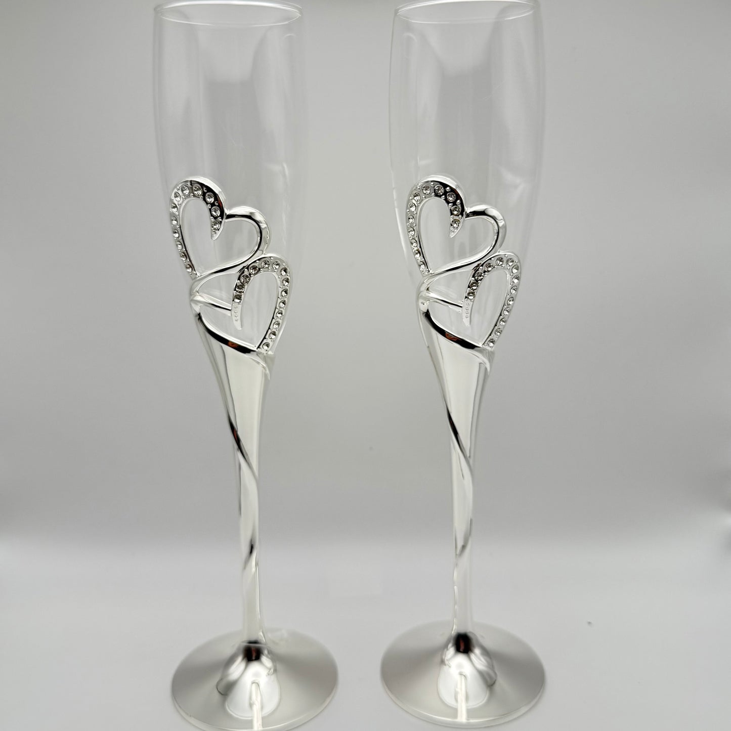 Engraved Champagne Flute – Personalized Wedding & Anniversary Toasting Glass | Canada-Wide Delivery