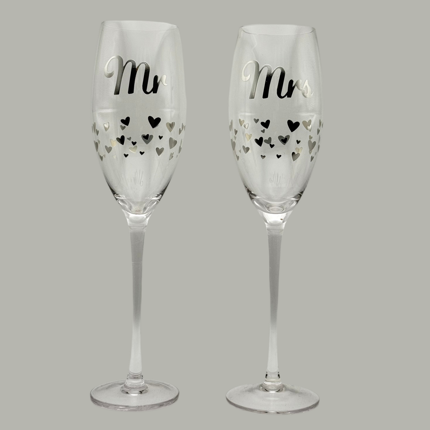 Engraved Champagne Flutes Canada – Personalized Engraved Wedding Glasses Toronto, Mississauga, Vancouver, Montreal
