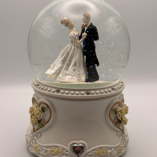Musical Wedding Snow Globe – Bride & Groom Keepsake Gift