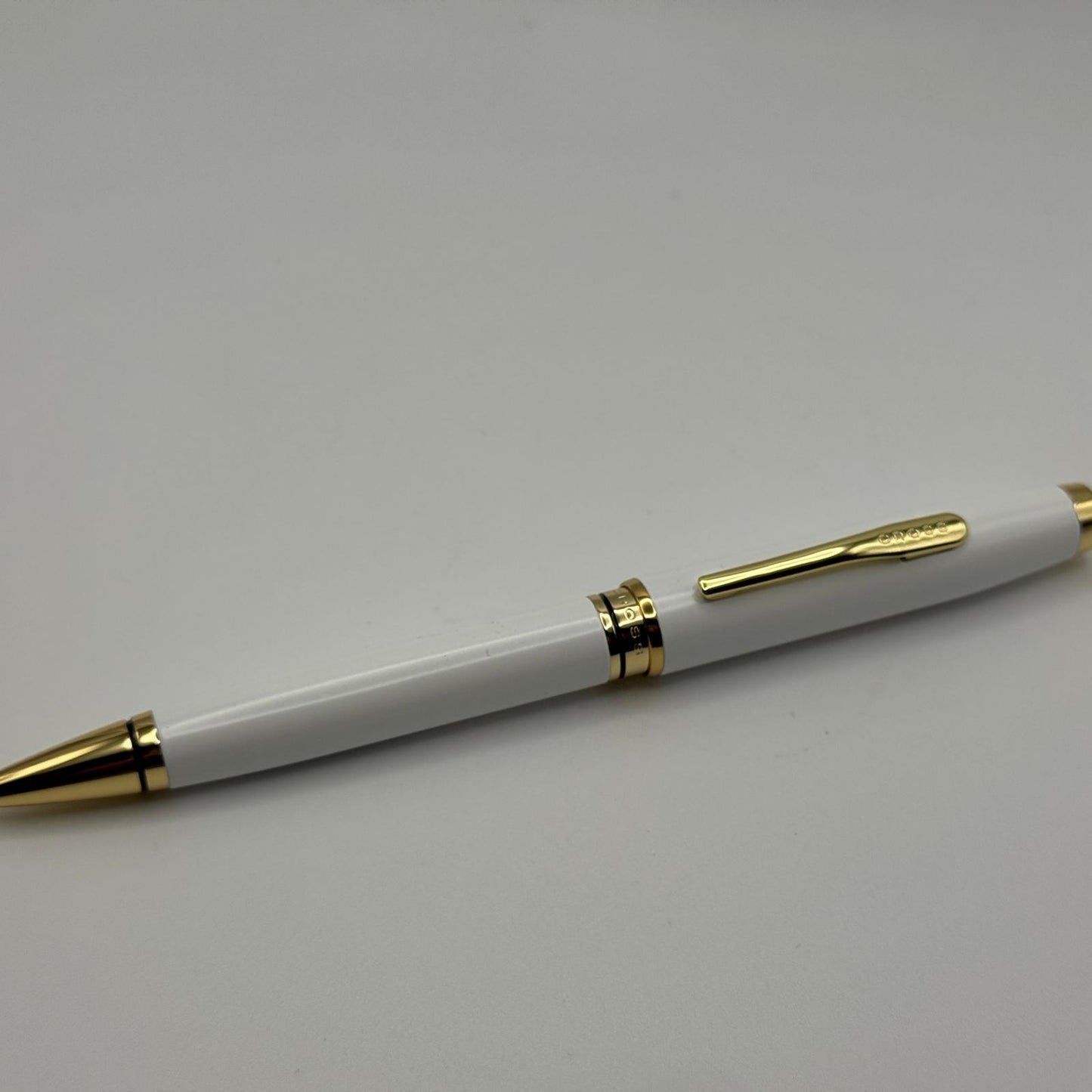 Engraved Cross Pen – Coventry Pearl White | Personalized Gifts Canada Toronto, Vancouver & More